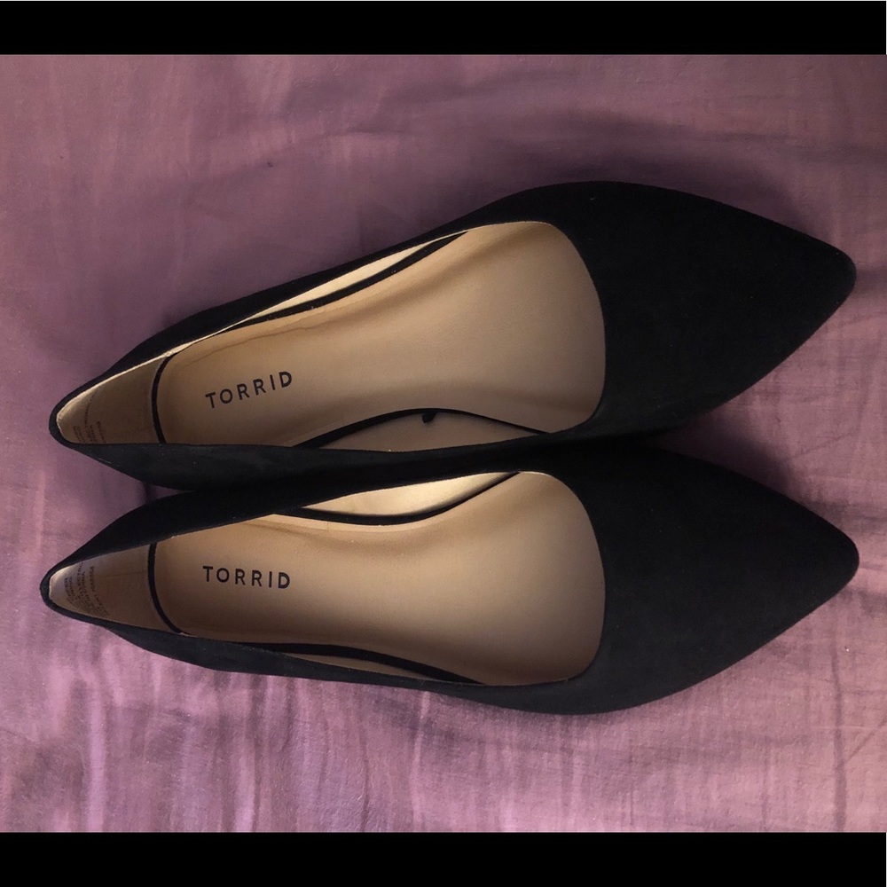 Faux Suede Black Flats 11W